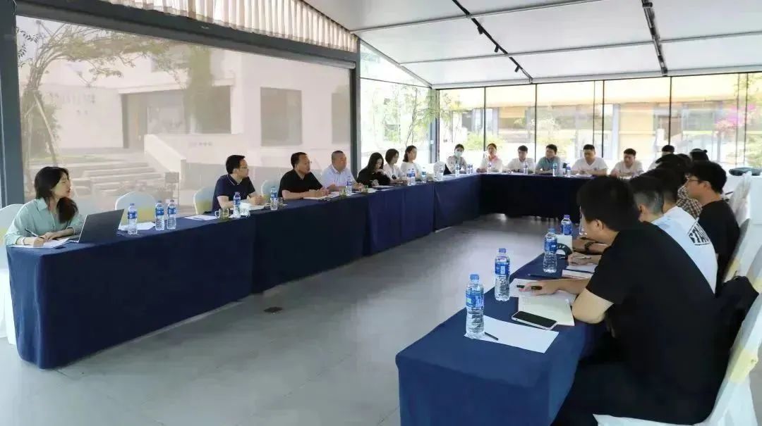 【調(diào)研進(jìn)行時】廣納群言 廣集民智  公司黨委副書記、總經(jīng)理徐文忠與公司青年代表開展專題調(diào)研座談